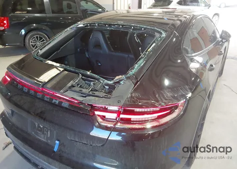 2017 Porsche Panamera Turbo z USA, uszkodzony, nr VIN WP0AF2A73HL150785